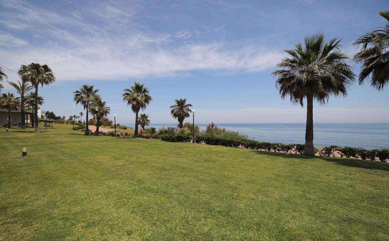 Mirador Bermuda Beach Sea Views Estepona Buitenkant foto